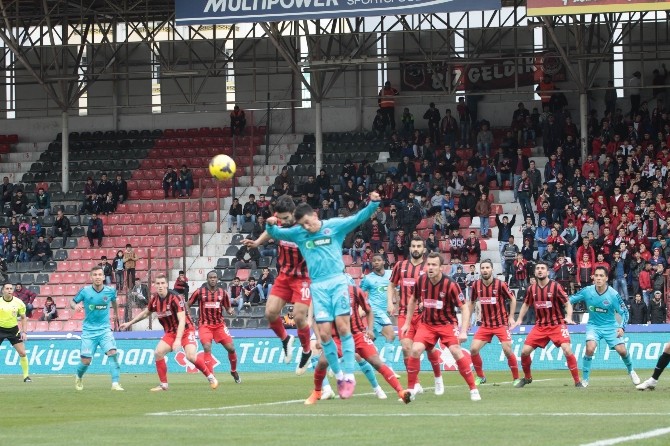 Spor Toto Süper Lig Gaziantep Kasımpaşa Maçı