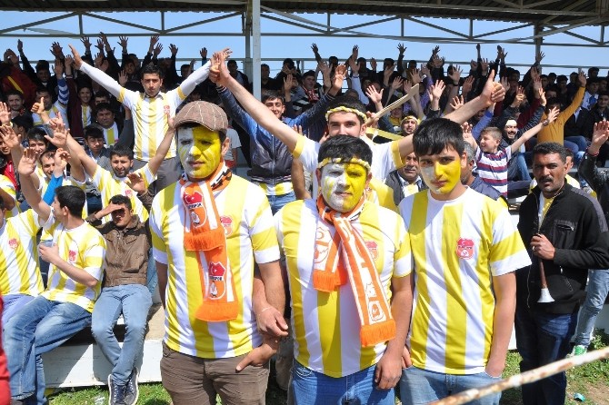 Bölgesel Amatör Lig Şampiyon İslahiyespor Fotoğrafları