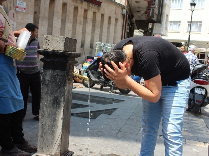 Gaziantep'te Sıcaklar Bunaltıyor
