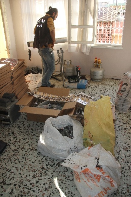 Adana'da Sahte İçki İmalathanesi Ortaya Çıkartıldı