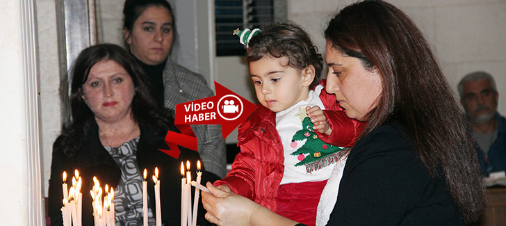 Hatay'da Tarihi Kilisede Ermeniler Noeli Kutladı