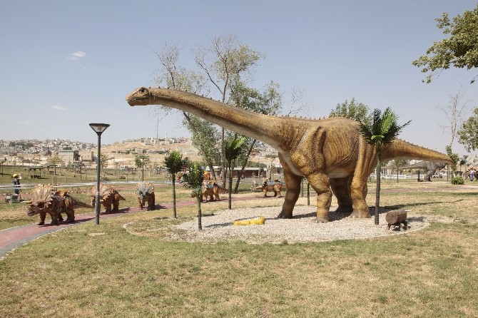 Gaziantep'e Hareketli Dinozor Parkı