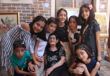 92 Yaşındaki Pakize Nine Göz Nuru Eserlerini Sergiledi