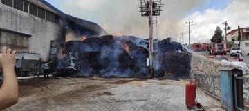 Antakya  Organize Sanayi Bölgesinde fabrika yangını