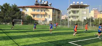 İskenderun Gençlik Merkezi Suni Çim Futbol Sahasına Kavuştu
