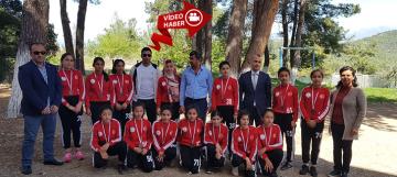 İki Futbol Topu Yıldız Kızları Şampiyon Yaptı